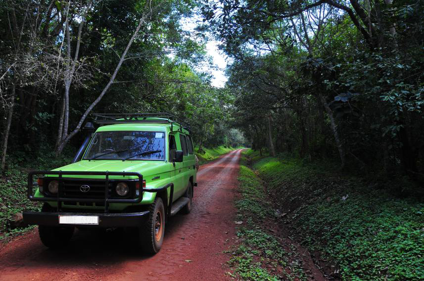 A safari vehicle similar to one you will get on your car hire to Semuliki National Park